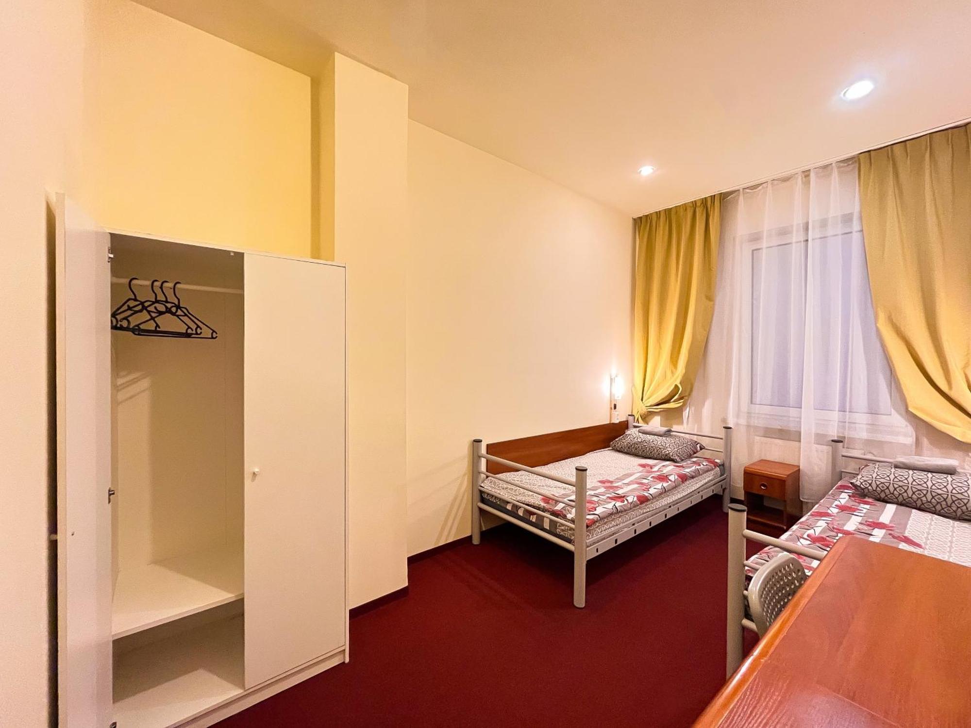 Fry House Hostel Βαρσοβία Εξωτερικό φωτογραφία